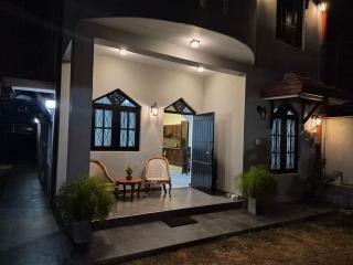 The Lagoon House - Colombo Airport - 5