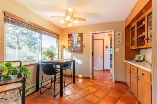 2 Hot Tubs + Sauna + Mountain Views | Winnemucca Retreat - 8