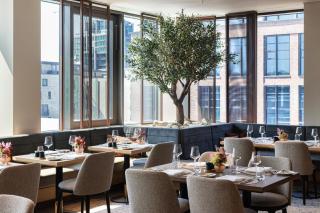 ATLANTIC Hotel Frankfurt - 1