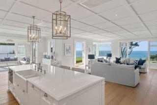 Hampton on View Luxury Clifftop in Campbells Bay - 7
