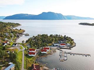 12 person holiday home in Jelsa - 4