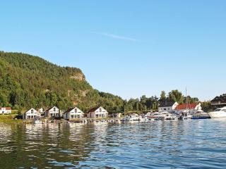 12 person holiday home in Jelsa - 3