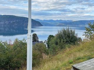 6 person holiday home in Utvik - 2