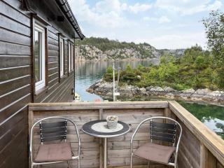 6 person holiday home in Urangsvåg-By Traum - 1