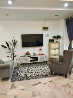 Qaseh Ara Homestay - 1
