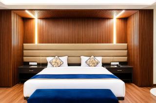 The Luxury Inn - 4