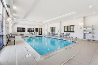 Hampton Inn by Hilton Detroit Dearborn, MI - 2