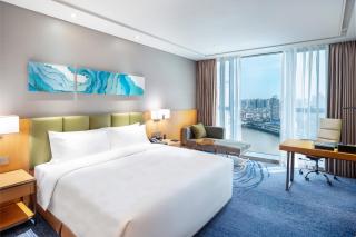 Holiday Inn Neijiang Riverside by IHG - 9
