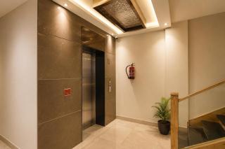 Hotel Prizma Grand Premium Zirakpur Near Chandigarh Highway - 7