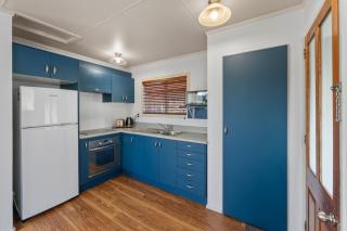 Tahunanui Beach Holiday Home - 4