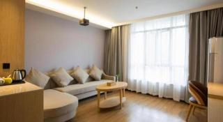 GYA Hotel Shanghai Songjiang Wanda Plaza - 2