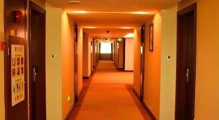 Borrman Hotel Dongguan Changping Avenue - 5