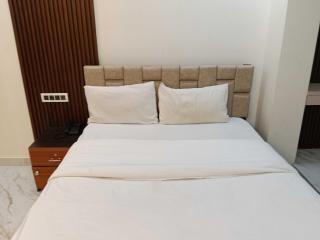Hotel O Temple City Guest House - 6