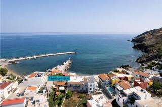 Beachfront Penelope Home with Private Jacuzzi, BBQ & Playground, Walk to Everything - 3