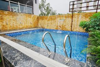 Grand Palace hotel with swimming pool - 4