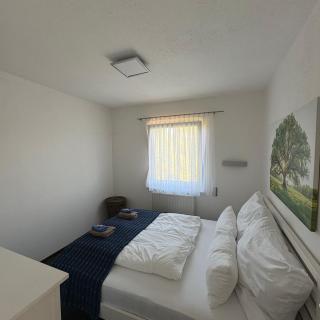 Haus am Waldrand - 1