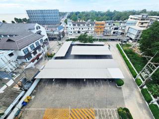 The Beach Bangsaen Condo 327-27 - 1