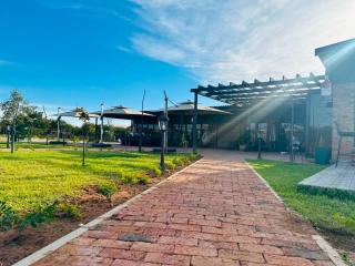 Green Retreat Hotel - 5
