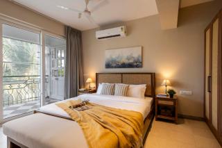 Staymaster Solintra C301 - Serviced Apartment with Pool, Gym & Balcony in Nerul - 1