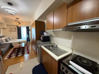 Cozy Condo in Ermita Manila near St Lukes Medical Center and US Embassy - Manilla - 5