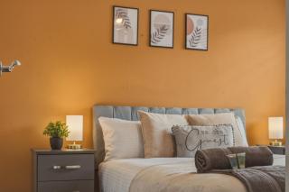 Black Country House - 7