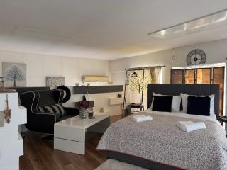 Cozy Urban - 3