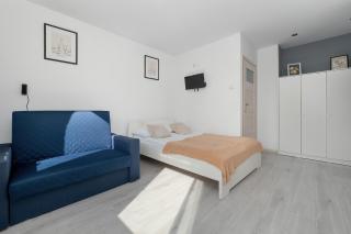 Przytulne Apartamenty w Pobliżu Muzeum Włókiennictwa w Łodzi by Noclegi Renters - 9
