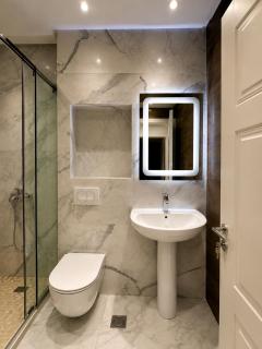 M Place-Sea View Apartment - 4