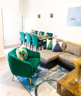 Stylish Sunderland Home - Sleeps 14 - 7