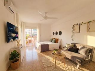 Apartamento Paseo Marítimo frente el mar con terraza y parking - 8