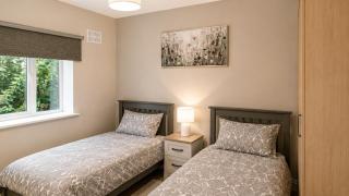 Stylish 2BR Apartment Easy Dublin Access - 7