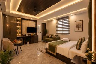 Hotel Woodfals In-Free Airport Pickup & Drop - 6
