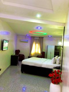 Benny Hotel Festac - 2