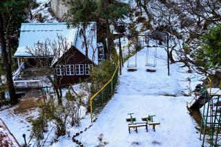 Roop Kumaon Resort free Parking - 4