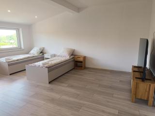Apartamenty, Noclegi, Pokoje u Tomka III - 5