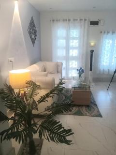 Beautiful 1-bed Apartment-Suite Kolkata near Airport - 0