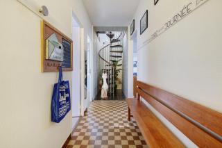 La Colombe - 1