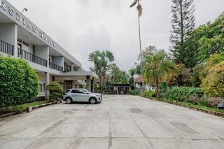 RedDoorz at Rudian Hotel by Oasis Cisarua - 1