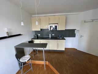351 City Apartments, Close to the Exhibition Center - 9