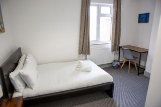 Spacious 5BR Birmingham Home | Near Edgbaston - 6
