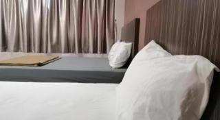 SUPER OYO 89985 Js Hotel - 5