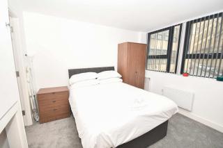 Cosy Studio Apartment in Central Bradford - 3