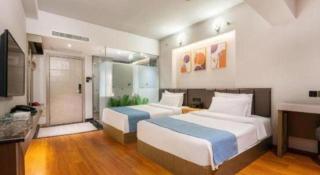 U HOTELS - 4