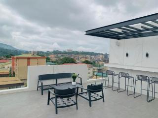 Premium apartment at Bastos - 4