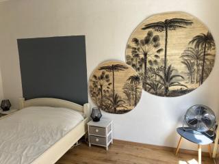 Ons Petit Paradis - 1