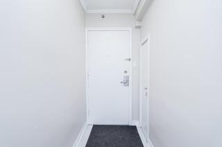 Downtown Montréal Stylish 1BR Apt - Near Concordia - 3