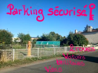 chambre -parking fermé à clé-brame du cerf - 7