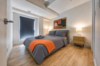 Stylish Group Stay Montreal - Gym Access - 6 Guests - 4
