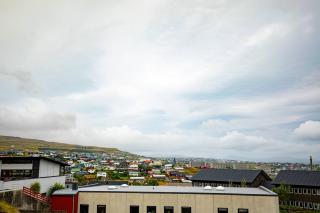 Modern 2BR with Sea Views and Balcony - 0