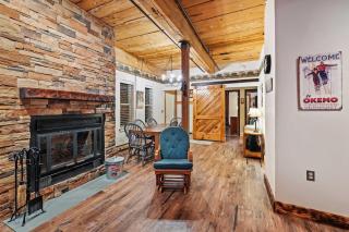 Village Condo with Fireplace 5 Min to Okemo - 1